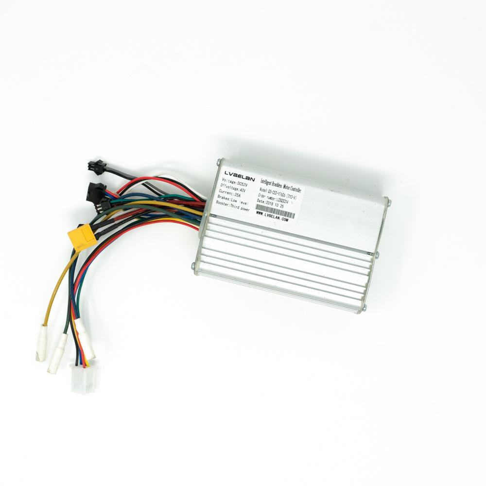 D MOTOR CONTROLLER